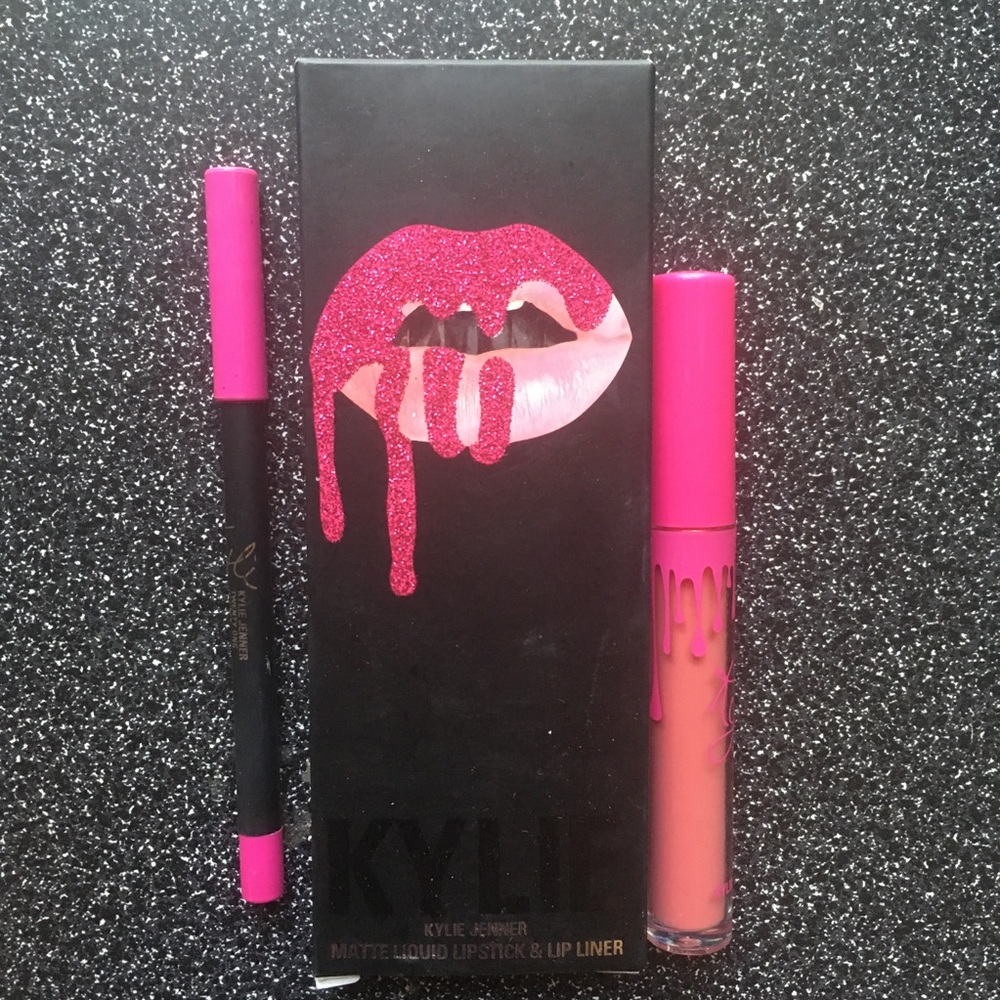 TRADE / DO NOT BUY kylie cosmetics 21 lip kit